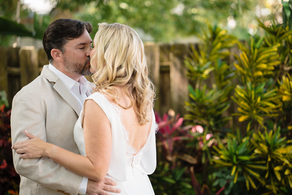 AJBAXLEYWEDD0013